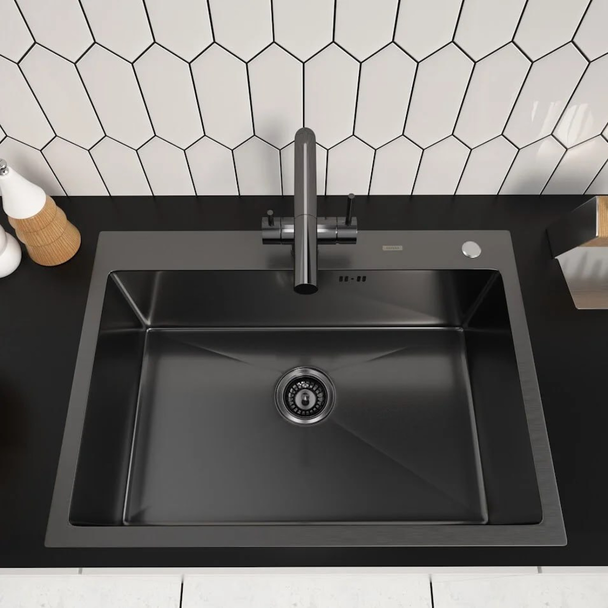 Кухонная мойка ARFEKA ECO AR 700*500 BLACK PVD NANO DECOR VOLCANIC ROCK фото-2