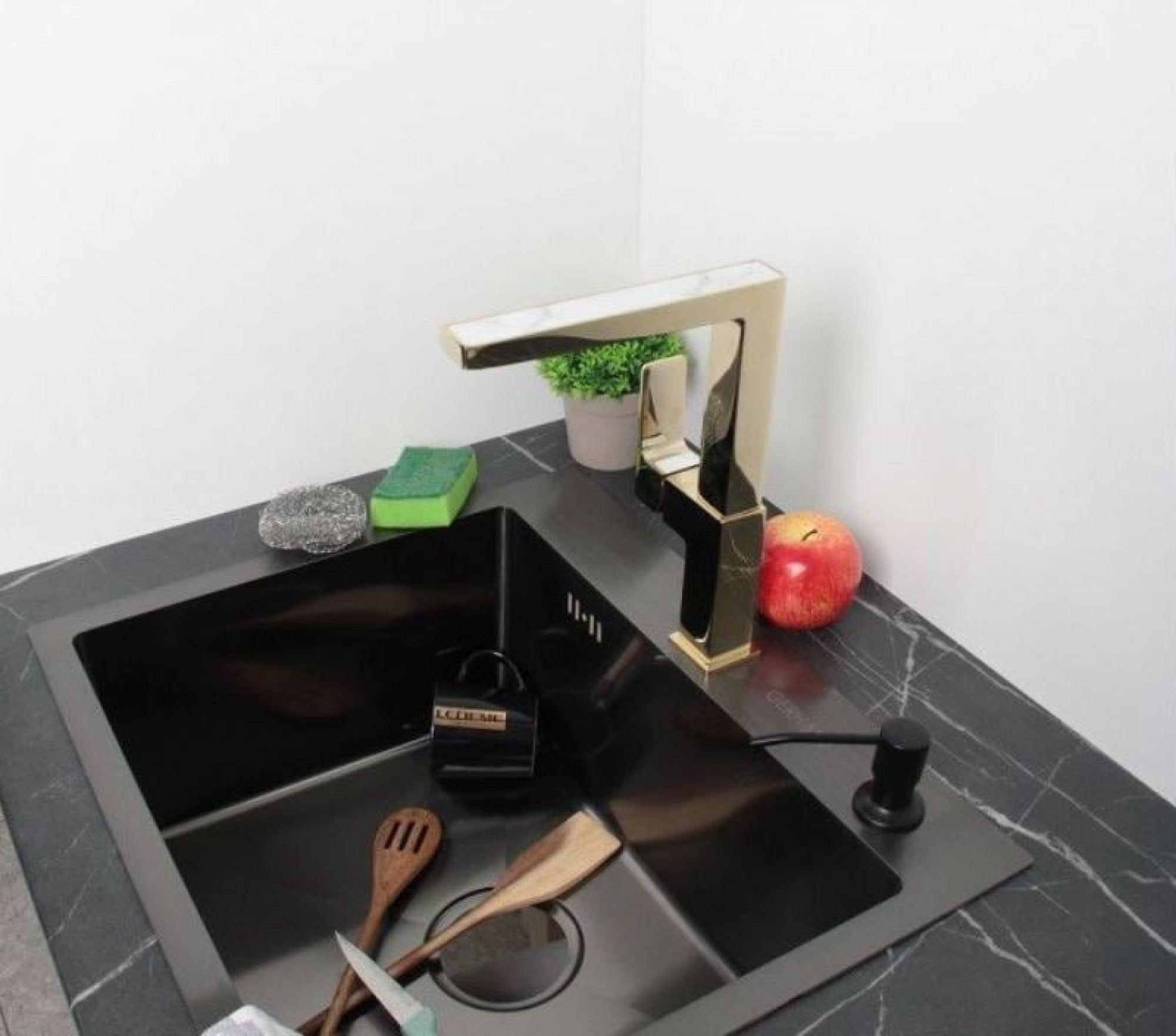 Смеситель Ledeme L4073G