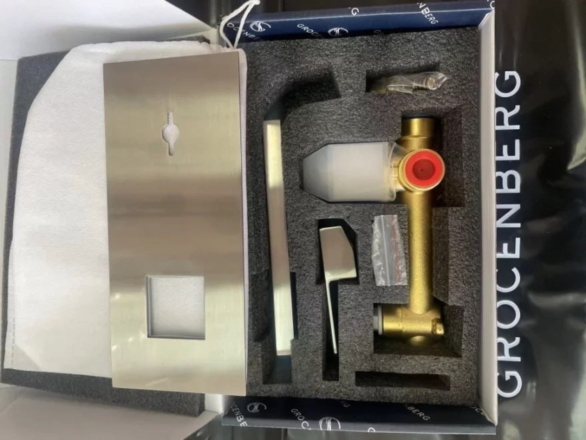 Смеситель Grocenberg GB588 (никель) фото-3 Смеситель Grocenberg GB588 (никель) фото-3