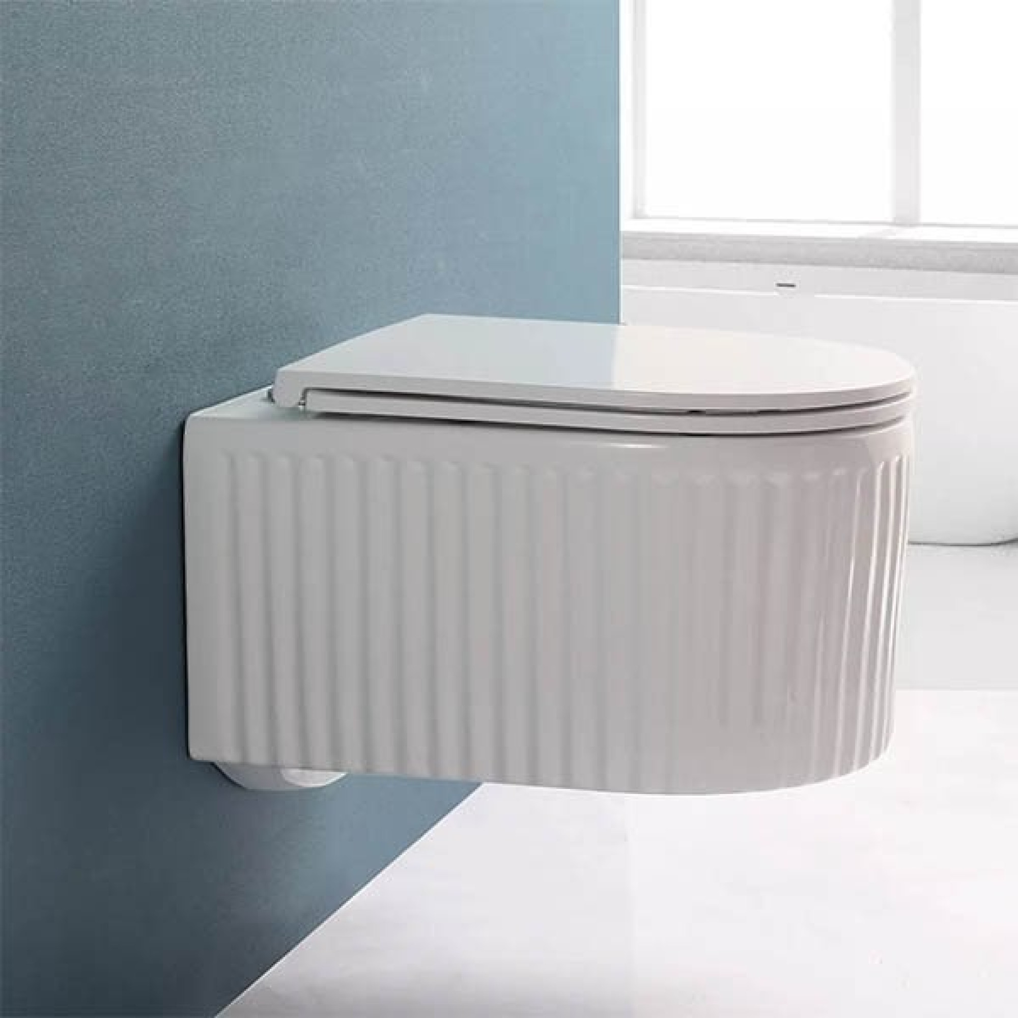 Унитаз подвесной Roxen Royal Matt Rimless Soft Close NC 530200-01 фото-2 Унитаз подвесной Roxen Royal Matt Rimless Soft Close NC 530200-01 фото-2