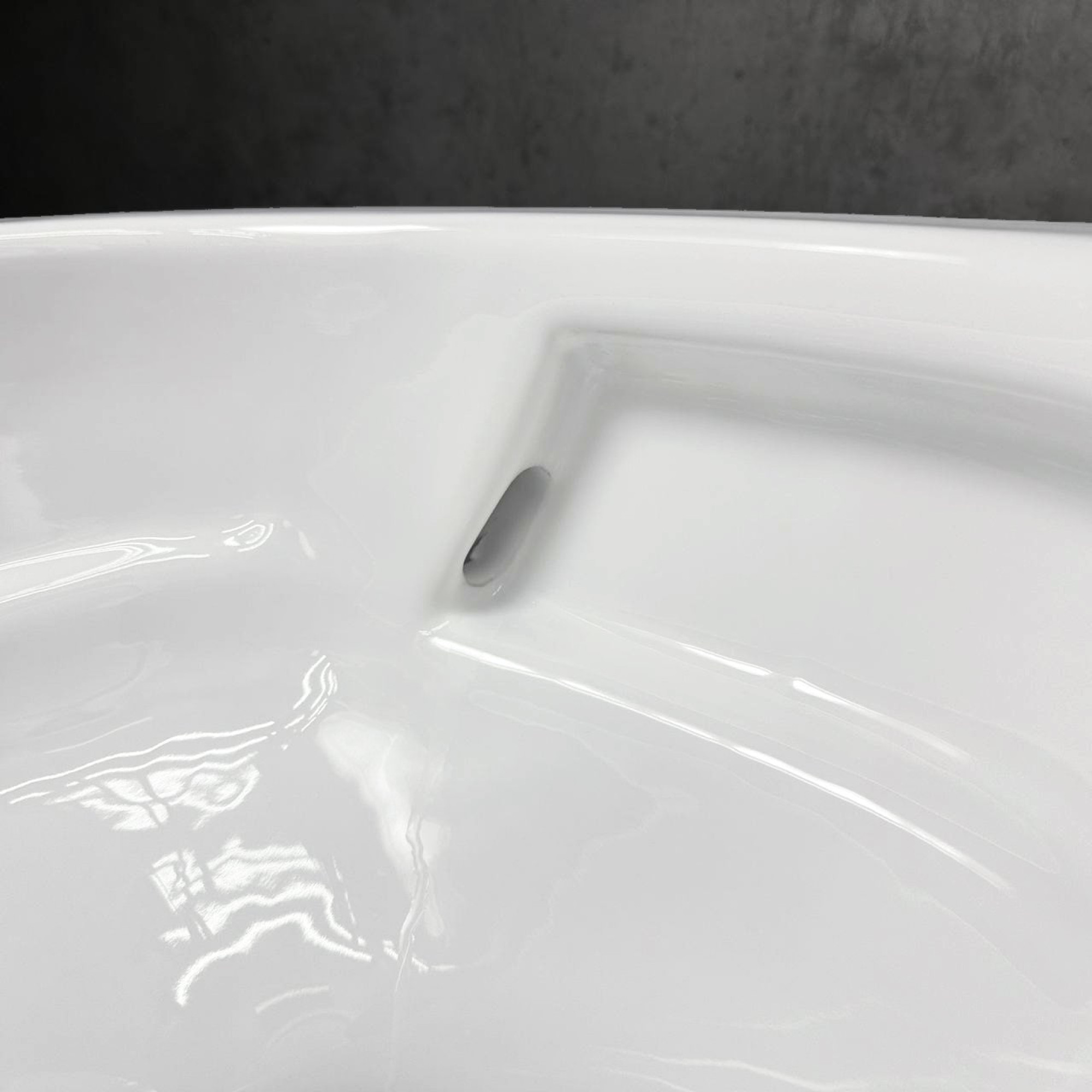 Унитаз подвесной Roxen Antares Tornado 530205-01 фото-9 Унитаз подвесной Roxen Antares Tornado 530205-01 фото-9