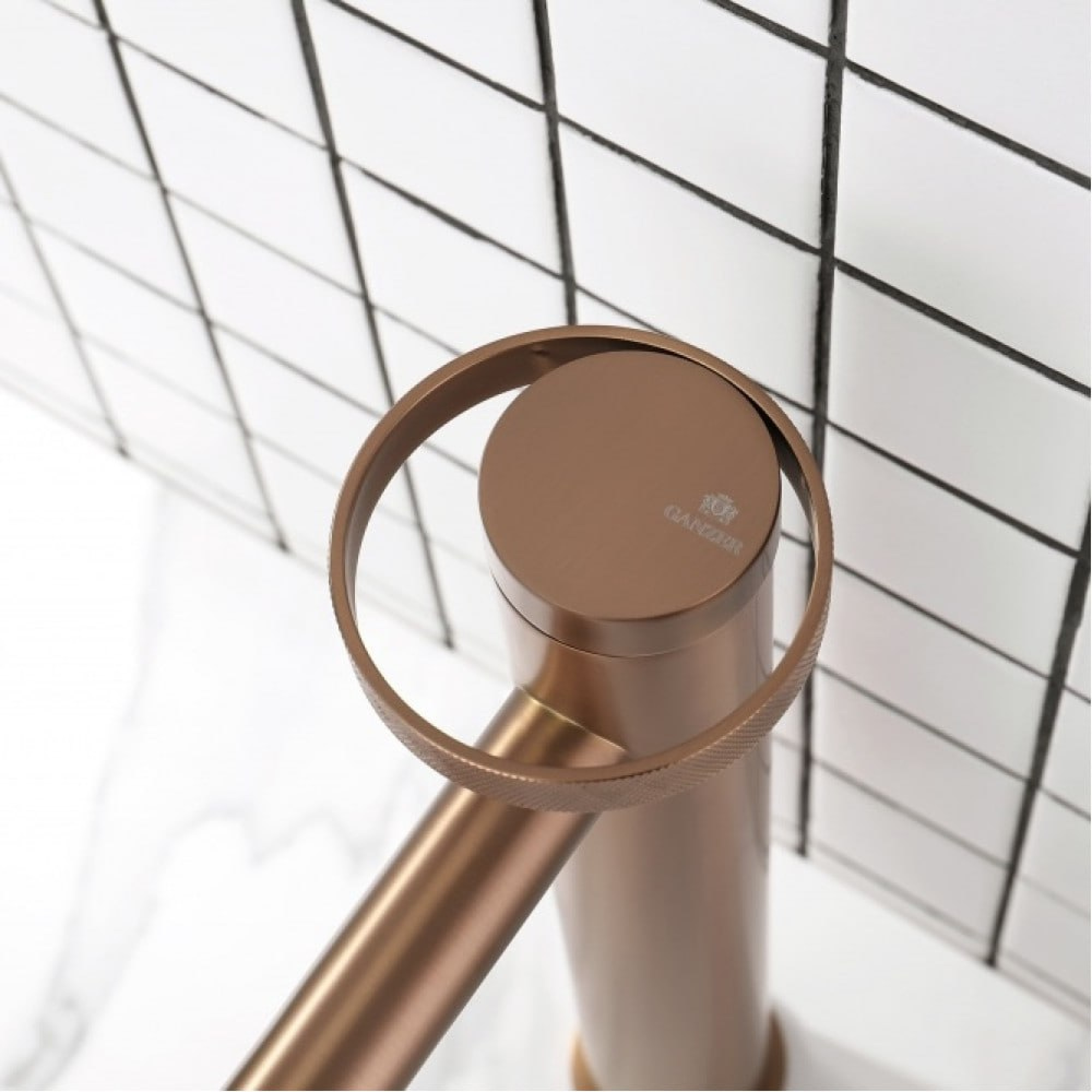 Смеситель Ganzer GZ19112-R фото-3 Смеситель Ganzer GZ19112-R фото-3