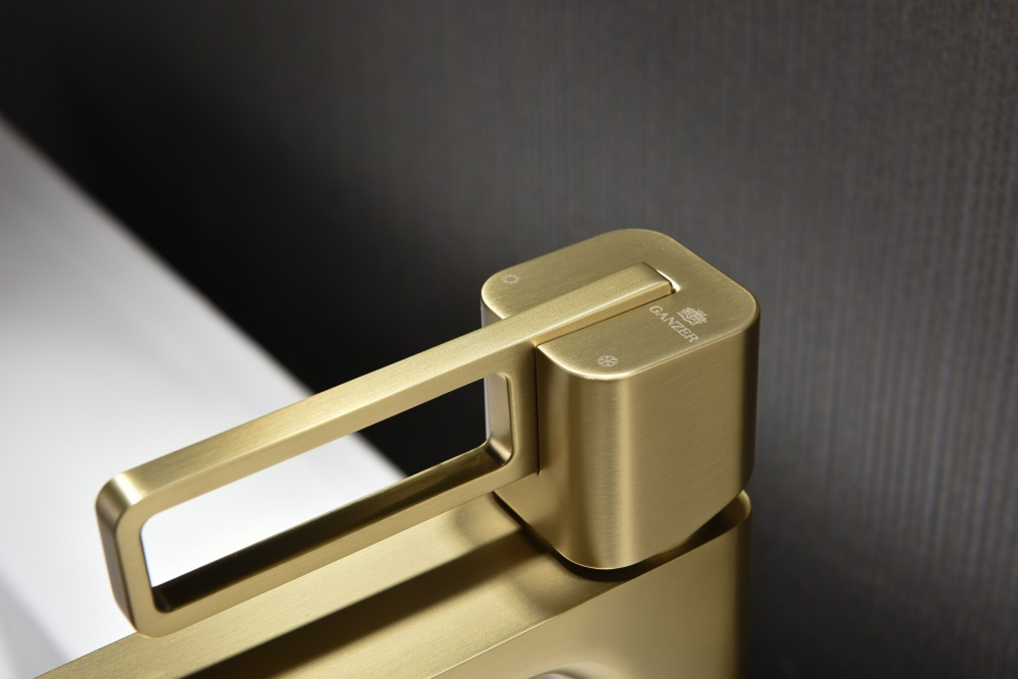 Смеситель Ganzer GZ12111-S фото-7 Смеситель Ganzer GZ12111-S фото-7