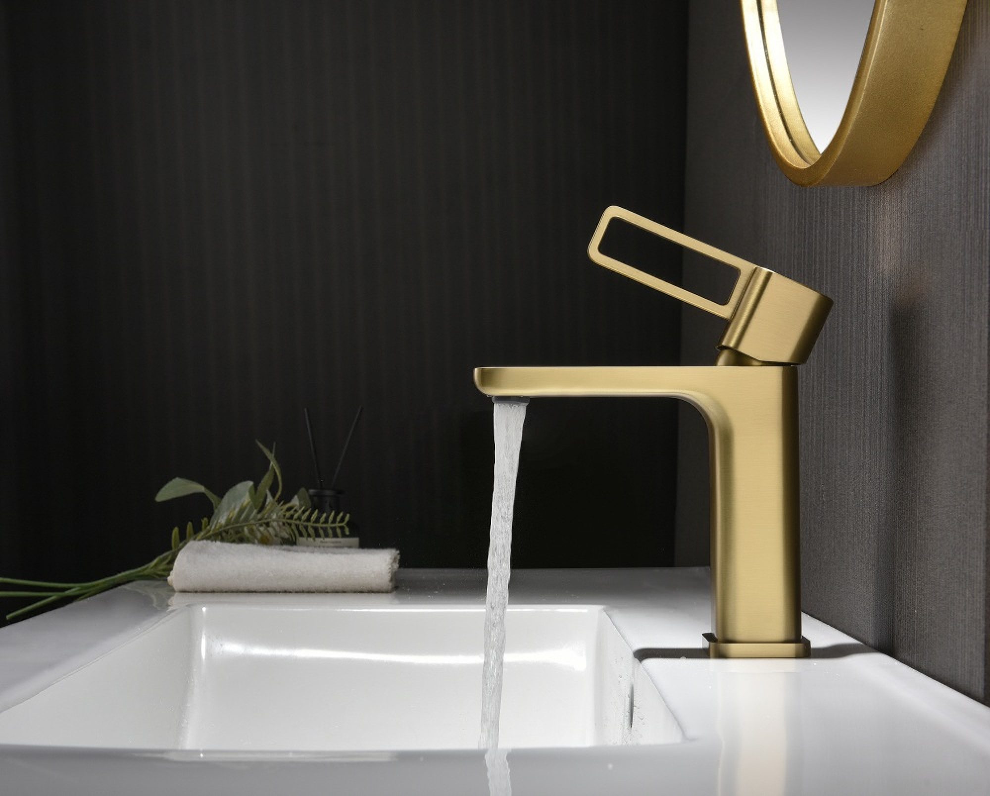 Смеситель Ganzer GZ12111-S фото-9 Смеситель Ganzer GZ12111-S фото-9