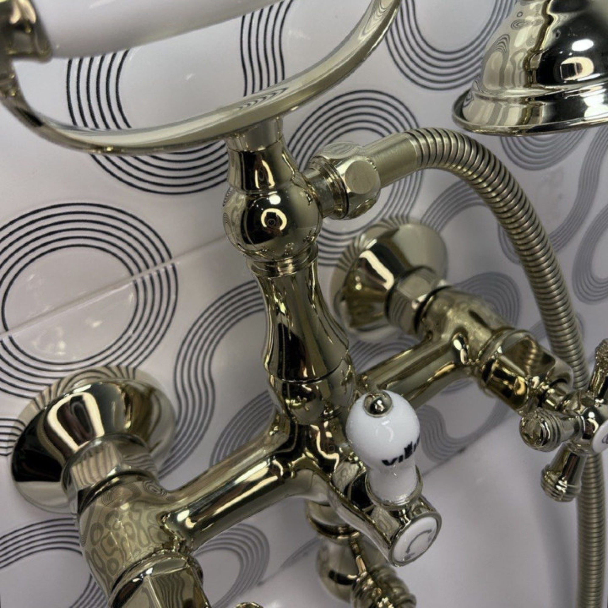 Смеситель Vieir V370131-E - фото2 Смеситель Vieir V370131-E - фото2