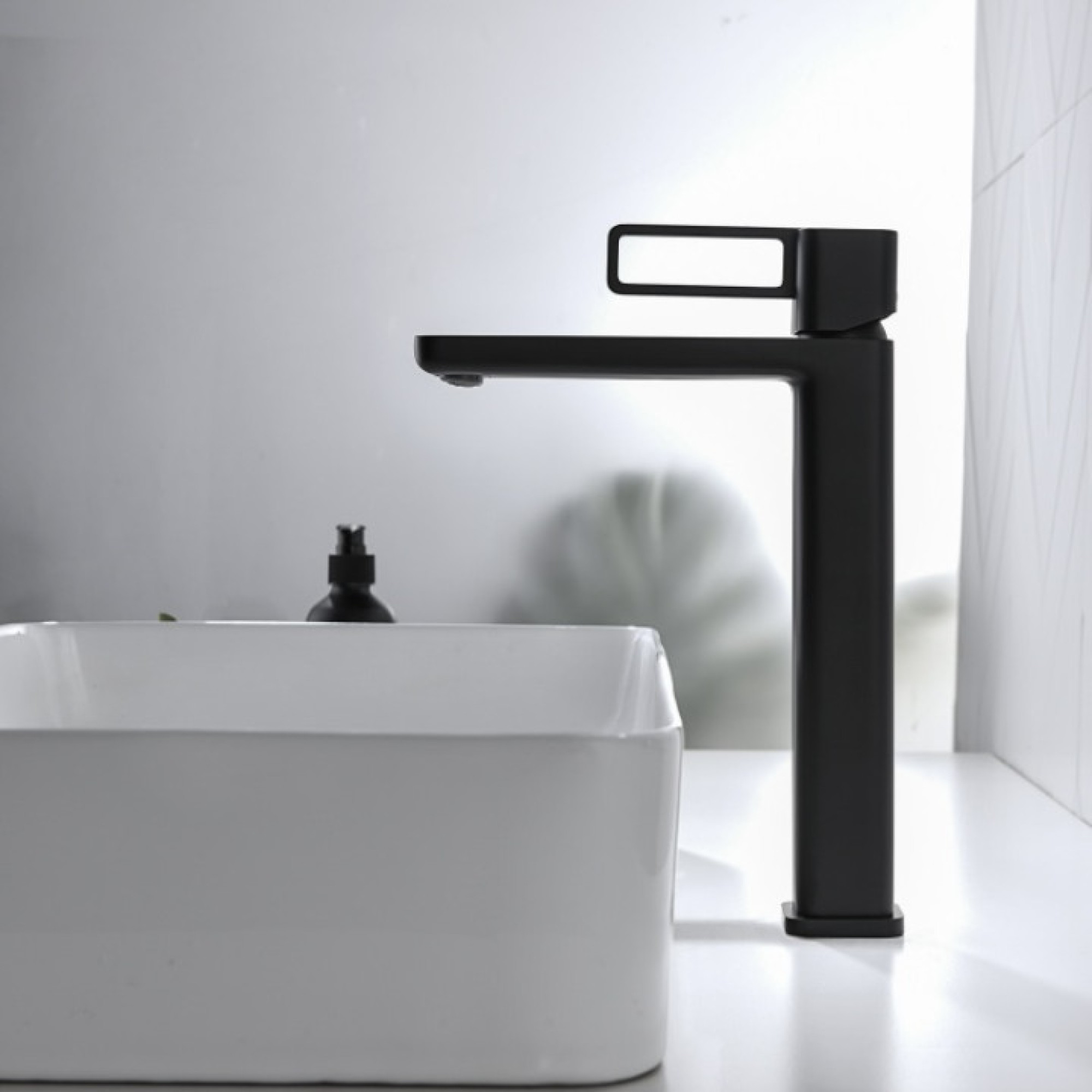 Смеситель Ganzer GZ12112-C черный фото-6