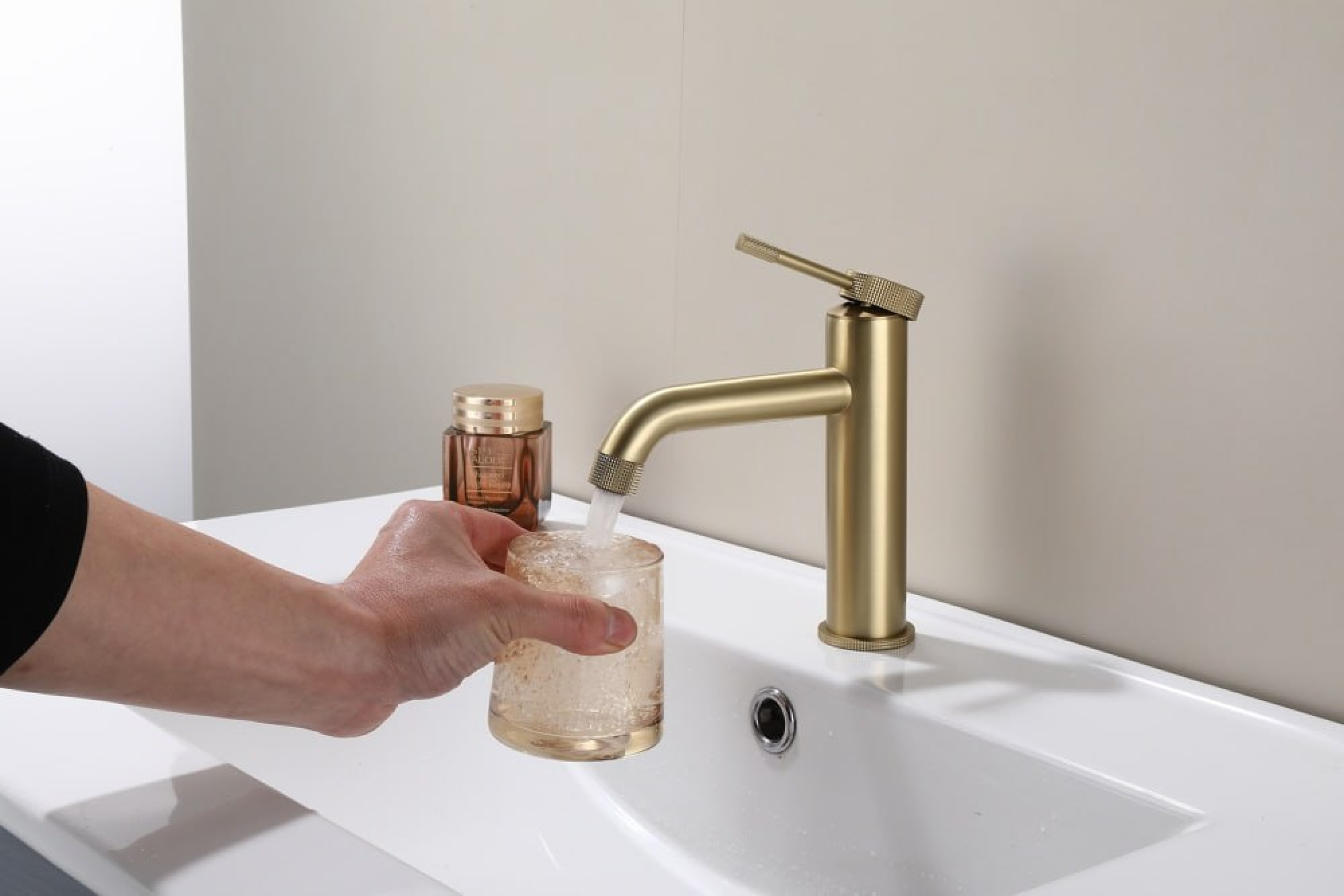 Смеситель Hansen 10098-D золото матовое фото-2 Смеситель Hansen 10098-D золото матовое фото-2