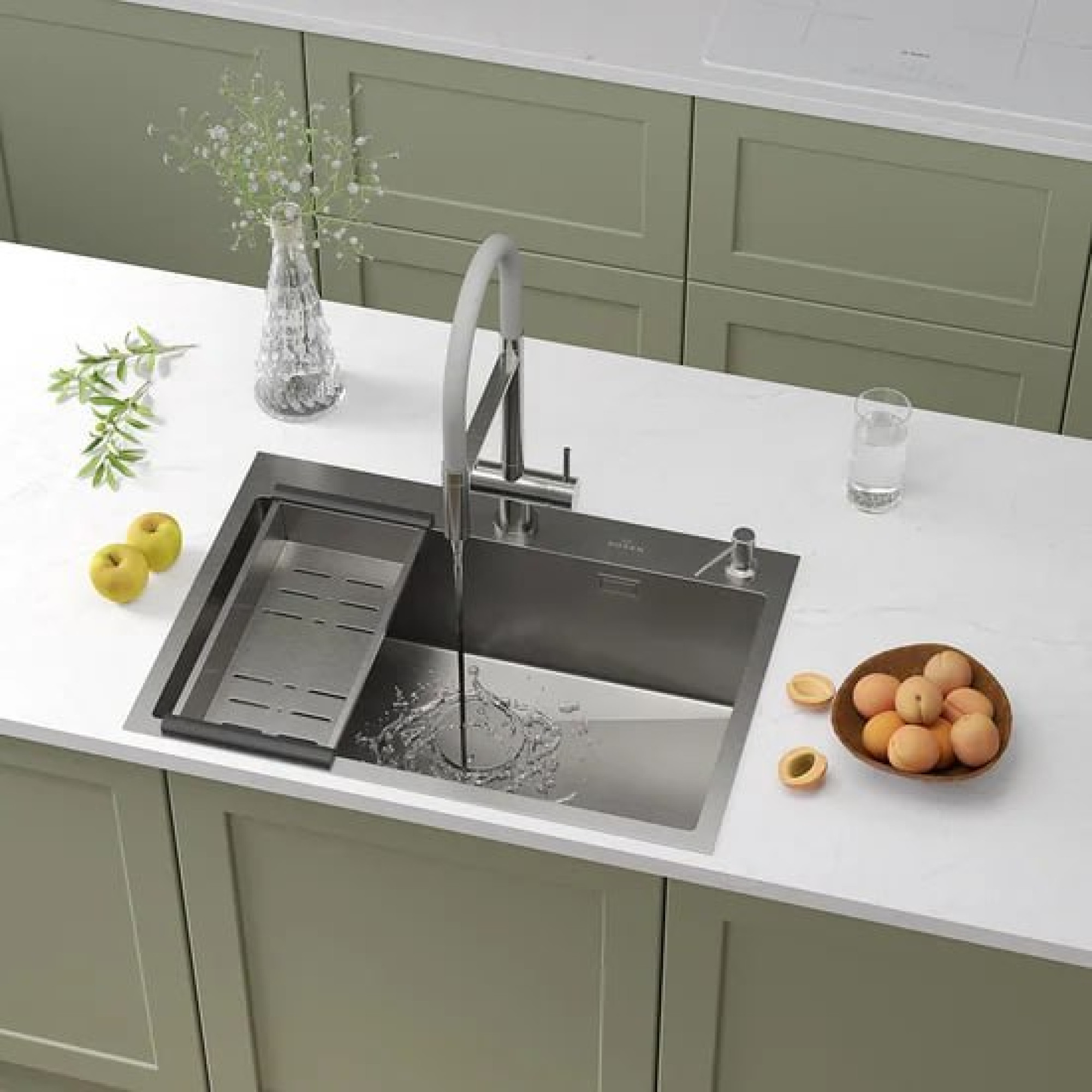 Кухонная мойка Roxen Simple 560220-70 сатин (с коландером и дозатором) фото-2 Кухонная мойка Roxen Simple 560220-70 сатин (с коландером и дозатором) фото-2